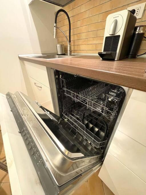 Santa Sofia Apartment มิลาน ภายนอก รูปภาพ
